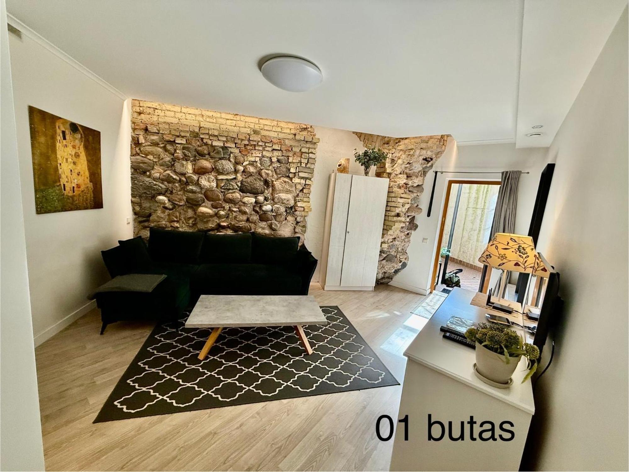 Six Apartment Simona Vilnius Exterior photo