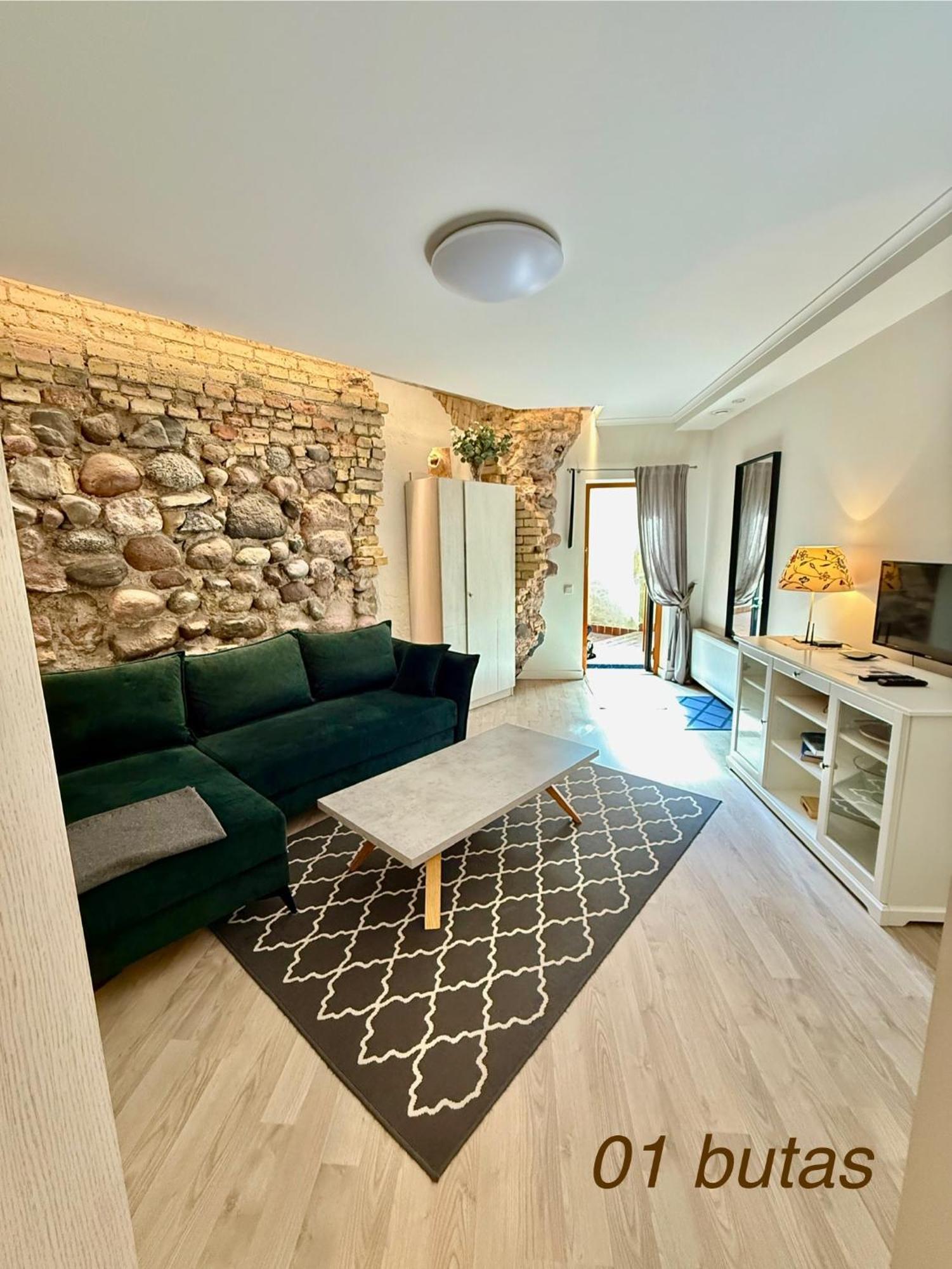 Six Apartment Simona Vilnius Exterior photo